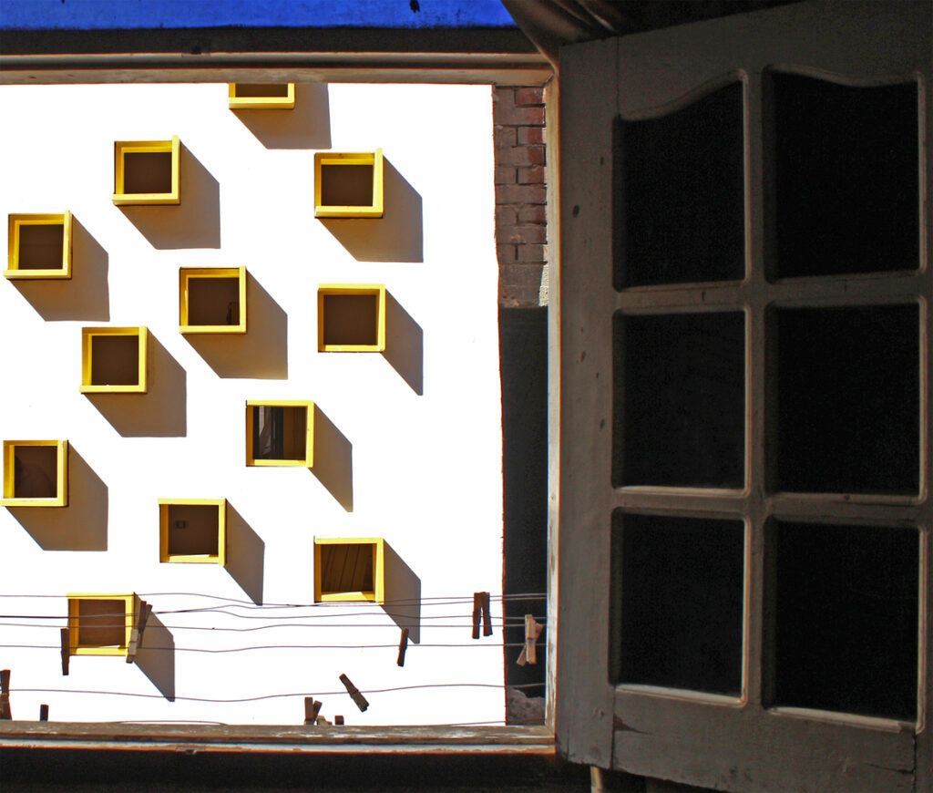 ACROSS_WINDOW