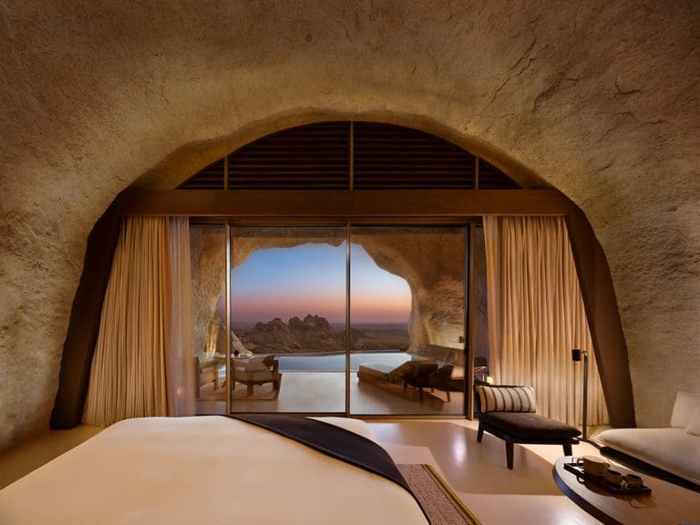 2._Desert_Rock_001.jpg.768x576_q80_replace_alpha-#fff_upscale