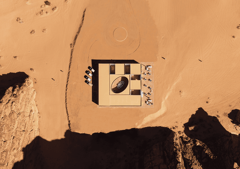Desert-X-AlUla-2022-Visitor-Centre-Saudi-Arabia-KWY-Ricardo-Gomes-Colin-Robertson-21_800