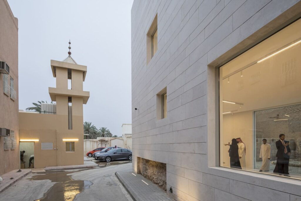 shamalat-cultural-center-syn-architects_4
