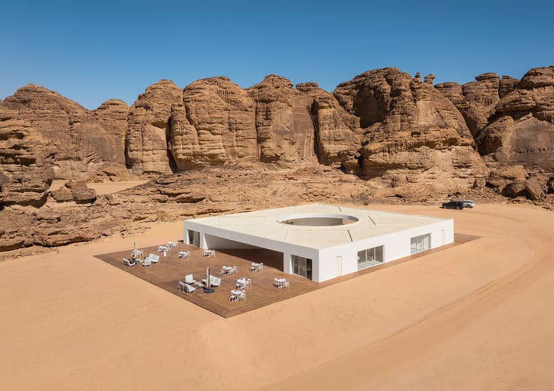 Desert-X-Al-Ula-2024-Visitor-Centre-Saudi-Arabia-KWY-Ricardo-Gomes-Colin-Robertson-11_800