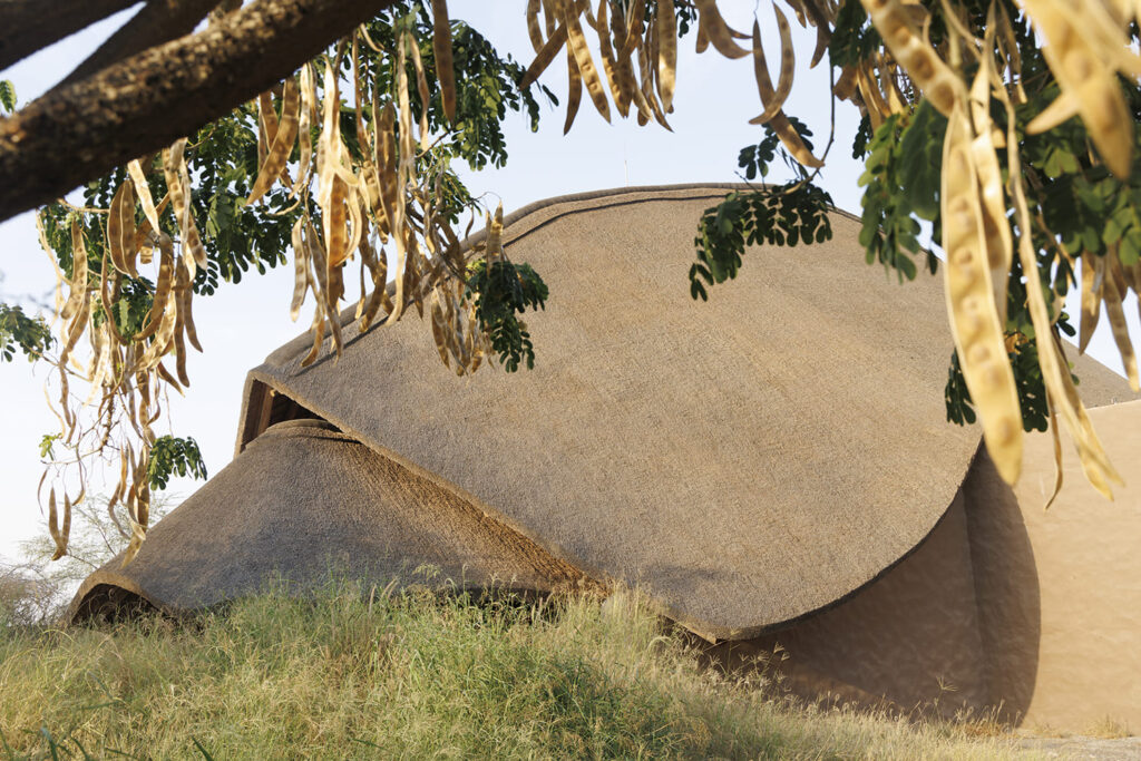 Sharjah-Bridi-Park-Urko-Sanchez-Architects-12