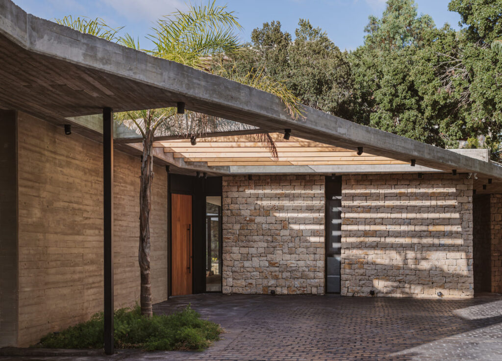 Smar_Jbeil_Villa_02