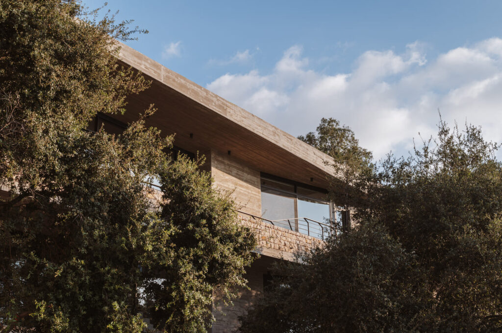 Smar_Jbeil_Villa_05
