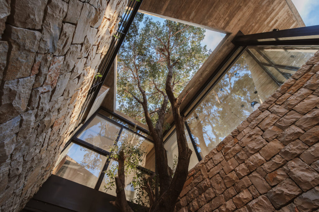 Smar_Jbeil_Villa_06