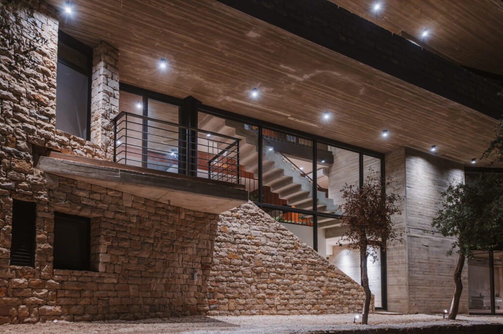 Smar_Jbeil_Villa_13