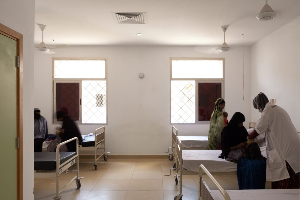 burtinle-district-hospital-architectural-pioneering-consultants_18