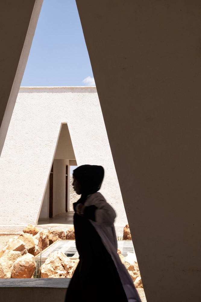 burtinle-district-hospital-architectural-pioneering-consultants_8
